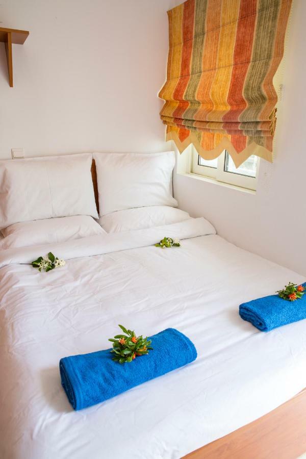 דירות האראקי Chara'S Sea View House מראה חיצוני תמונה
